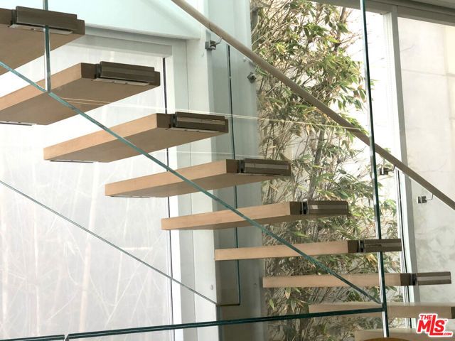 1267 Palisades Beach Road, Santa Monica, CA 90401