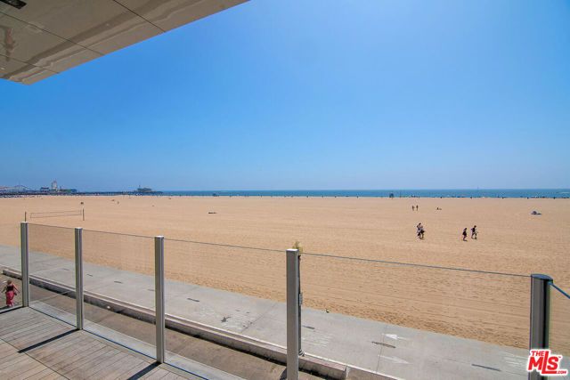 1267 Palisades Beach Road, Santa Monica, CA 90401
