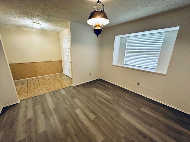 17618 Heritage Bay Drive, Webster, TX 77598