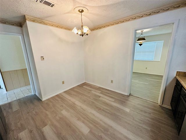 17618 Heritage Bay Drive, Webster, TX 77598