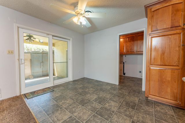 800 N Terrace Park Street, Tulare, CA 93274