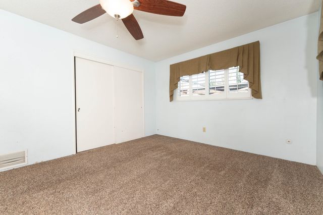 800 N Terrace Park Street, Tulare, CA 93274