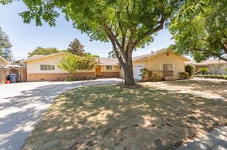 800 N Terrace Park Street, Tulare, CA 93274