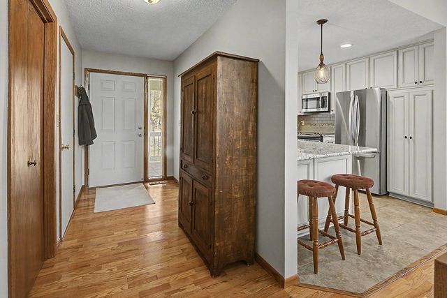 13027 Vernon Avenue, Savage, MN 55378