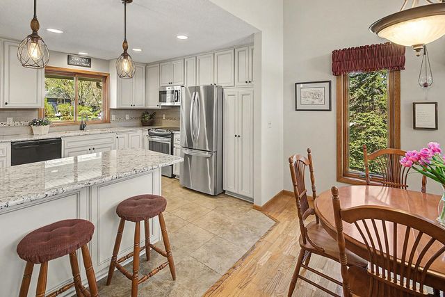 13027 Vernon Avenue, Savage, MN 55378