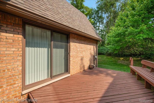 1938 Allenway Court, Rochester Hills, MI 48309