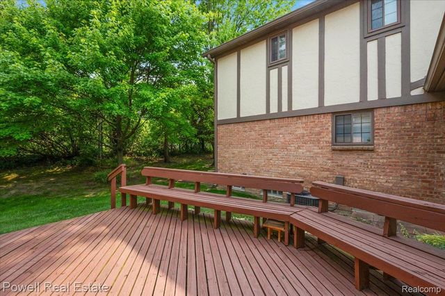 1938 Allenway Court, Rochester Hills, MI 48309