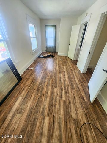 3231 Kimball Avenue, Toledo, OH 43610