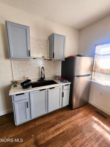 3231 Kimball Avenue, Toledo, OH 43610