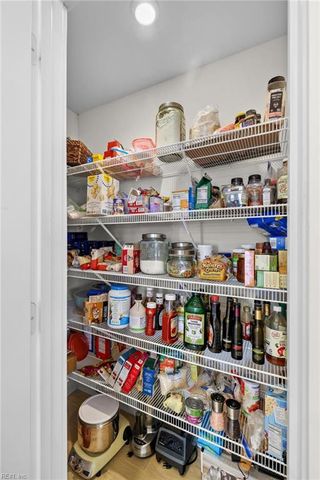 116 Arbormoor LN, Moyock, NC 27958