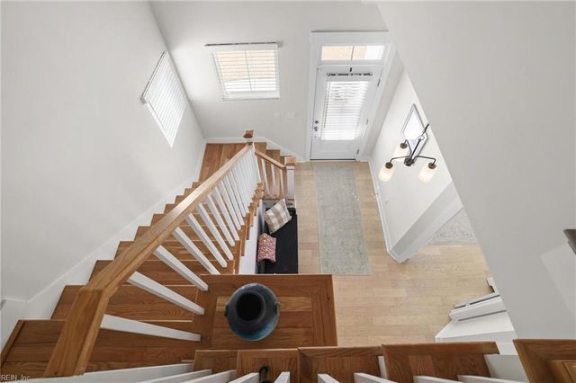 116 Arbormoor LN, Moyock, NC 27958