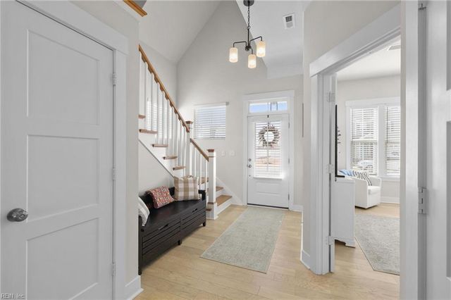 116 Arbormoor LN, Moyock, NC 27958