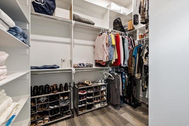 1129 Essex Drive, Benton, AR 72019