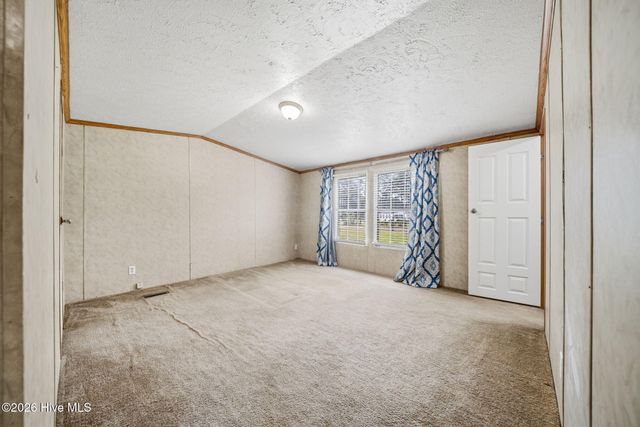 139 Green Hill Court, Rocky Point, NC 28457