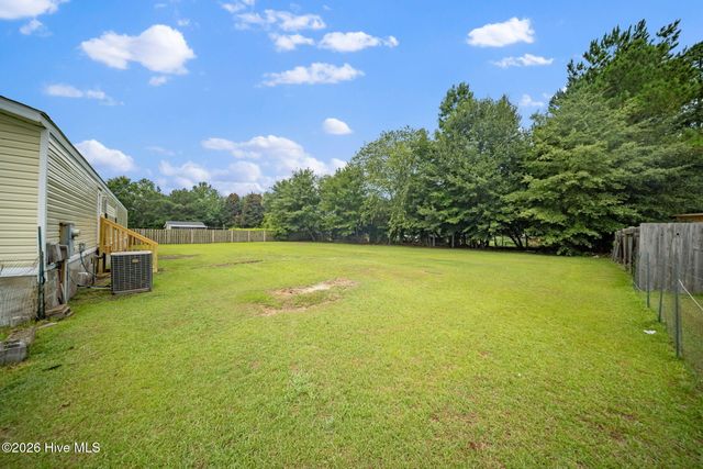 139 Green Hill Court, Rocky Point, NC 28457