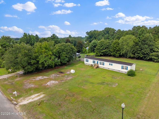 139 Green Hill Court, Rocky Point, NC 28457
