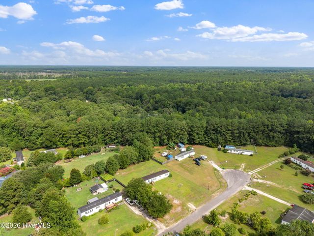 139 Green Hill Court, Rocky Point, NC 28457