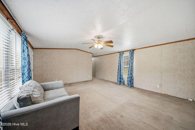 139 Green Hill Court, Rocky Point, NC 28457