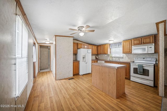 139 Green Hill Court, Rocky Point, NC 28457