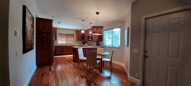 6688 Via Regina, Boca Raton, FL 33433