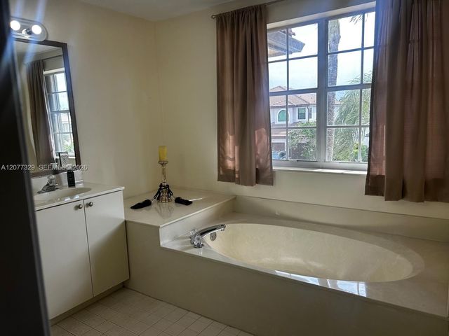 2386 SW 183rd Terrace, Miramar, FL 33029