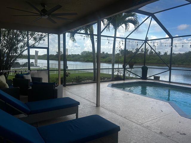 2386 SW 183rd Terrace, Miramar, FL 33029