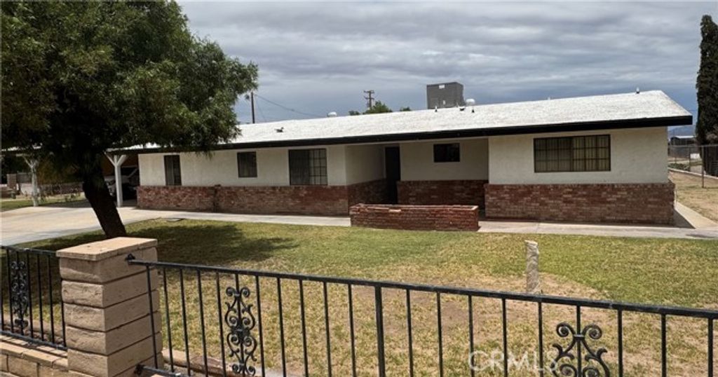 2425 Florence Boulevard, Blythe, CA 92225