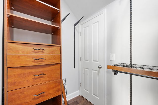 914 Loxley Dr, Nashville, TN 37211