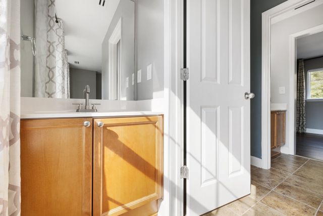 914 Loxley Dr, Nashville, TN 37211