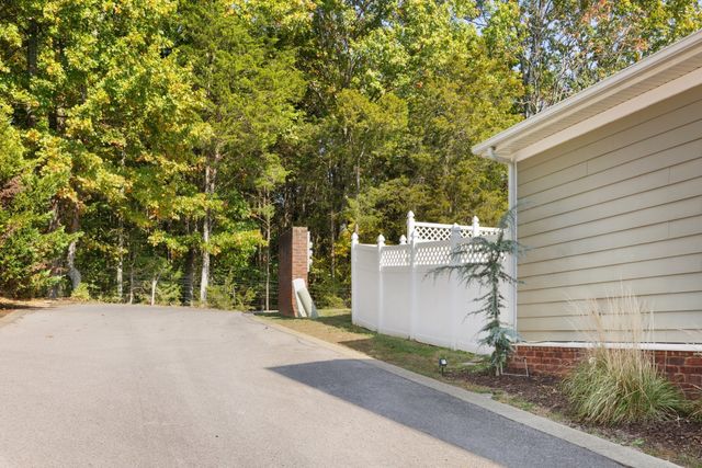 914 Loxley Dr, Nashville, TN 37211