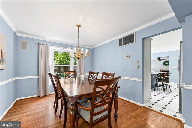 252 HIGHLAND AVE, Wayne, PA 19087