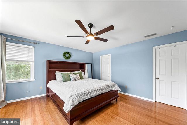 252 HIGHLAND AVE, Wayne, PA 19087