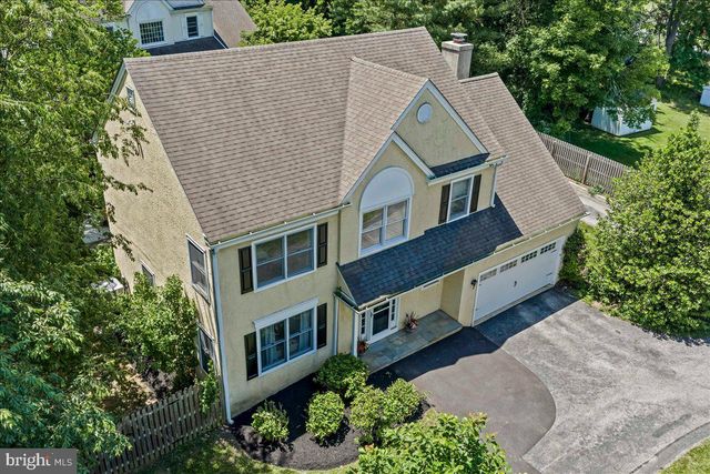 252 HIGHLAND AVE, Wayne, PA 19087