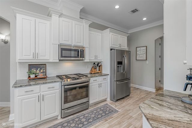 111 Coleman Drive, Stonewall, LA 71078