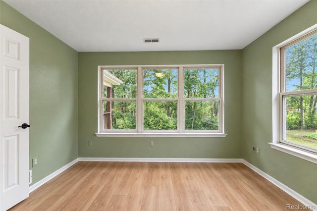 1359 Heatherwood Lane, Pittsfield Charter Township, MI 48108