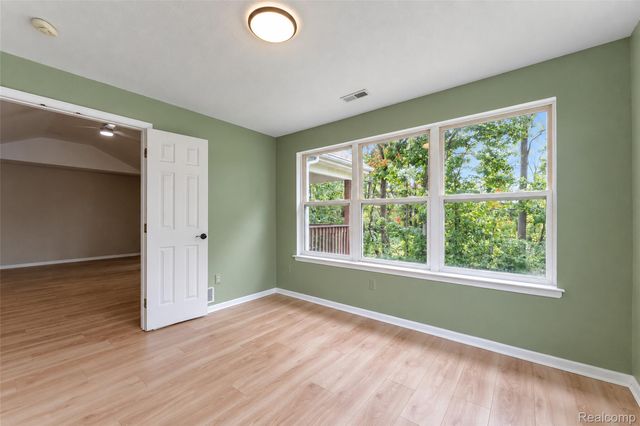 1359 Heatherwood Lane, Pittsfield Charter Township, MI 48108