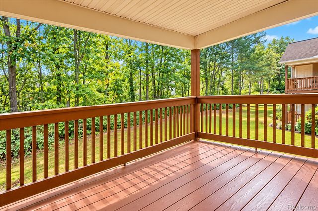 1359 Heatherwood Lane, Pittsfield Charter Township, MI 48108