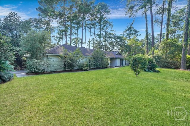 201 Donna Road, Savannah, GA 31410