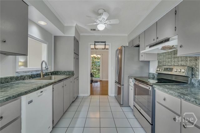 201 Donna Road, Savannah, GA 31410