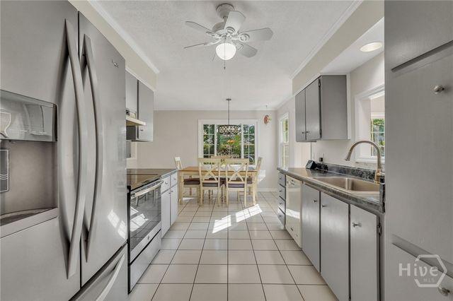 201 Donna Road, Savannah, GA 31410