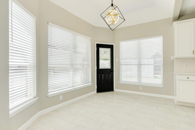 3206 Braesview Drive, Pearland, TX 77584