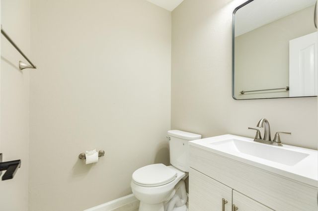 3206 Braesview Drive, Pearland, TX 77584