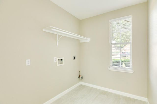 3206 Braesview Drive, Pearland, TX 77584