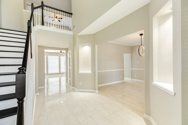 3206 Braesview Drive, Pearland, TX 77584