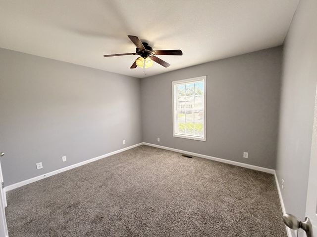 3438 Foxrun Ln, Clarksville, TN 37042