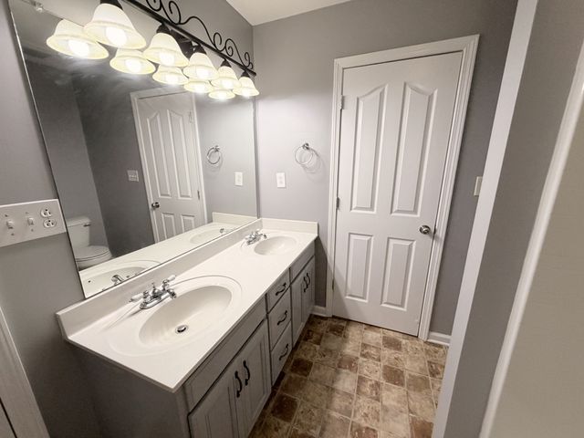 3438 Foxrun Ln, Clarksville, TN 37042