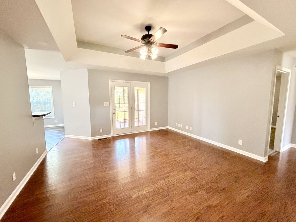 3438 Foxrun Ln, Clarksville, TN 37042