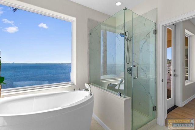 47 Harbor Town, Laguna Vista, TX 78578