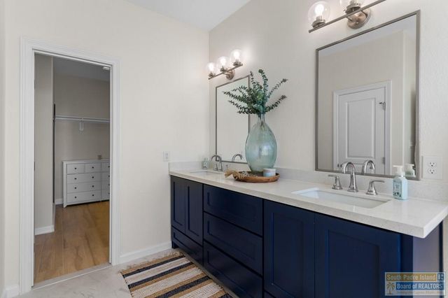 47 Harbor Town, Laguna Vista, TX 78578