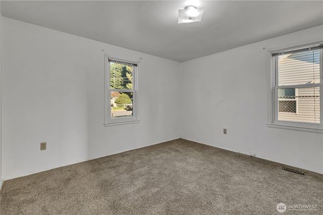 13607 2nd Avenue SW, Seattle, WA 98166